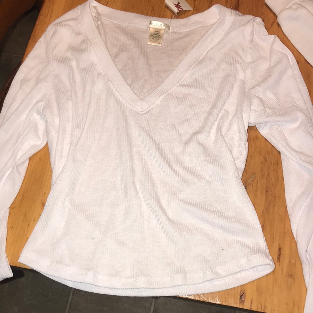 White crop top